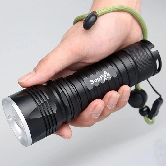 مصباح يدوي تكبير SUPERFIRE 10w Cree قابل لإعادة الشحن