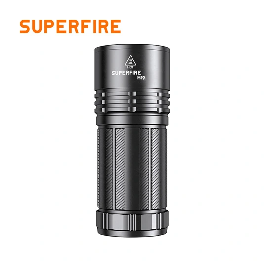 مصباح يدوي طويل المدى SUPERFIRE M19 Zoomable