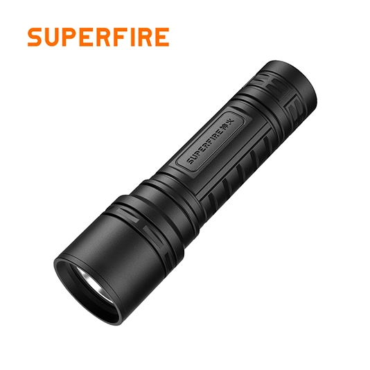 مصباح يدوي SUPERFIRE